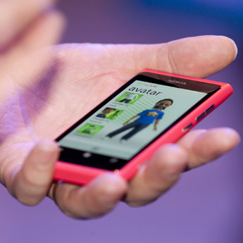 Nokia-Lumia-800-photo2