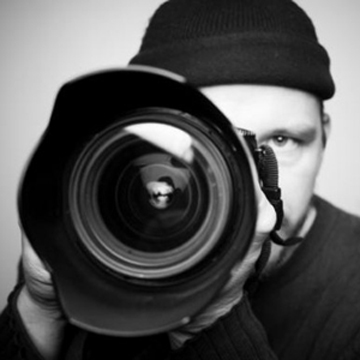 e-photojournalist-595x395_sq1