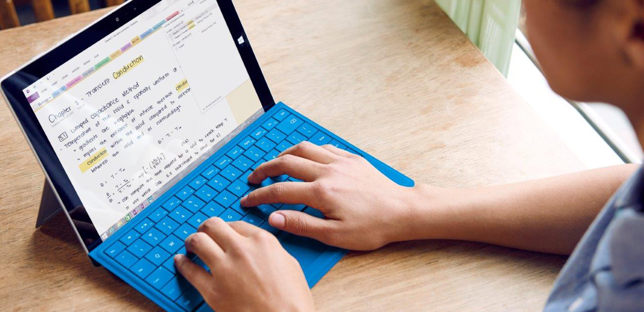 FEAT_MicrosoftSurface_019_Cafe_Window-05441_VS_R1b