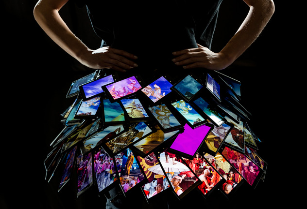 Lumia-dress-feat